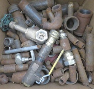lot 57 image: MISC PIPE FITTINGS