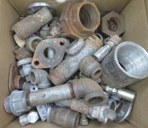lot 58 image: MISC PIPE FITTINGS
