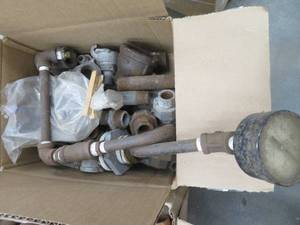 lot 61 image: MISC PIPE FITTINGS