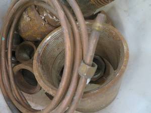 lot 75 image: BUCKET OF LARGER FITTINGS
