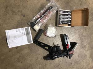 lot 16 image: Husky Pneumatic 3-in-1 15.5-Gauge and 16-Gauge 2 in. Flooring Nailer and Stapler with Quick Jam Release   Customer Returns See Pictures