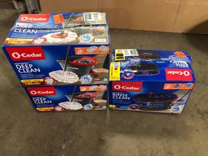 lot 47 image: Lot of Assorted Mop Cleaning Items  Customer Returns See Pictures
