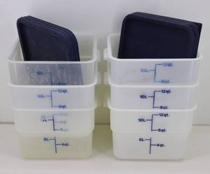 6 12qt Plastic Tubs w Covers
