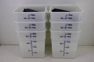 6 18qt Plastic Tubs w Covers