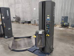 lot 17 image: Lantech Q300 Pallet Wrapper...