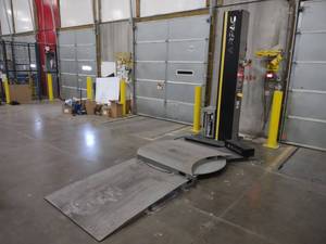 lot 15 image: Arpac Model SW-4026W-L Pallet Stret...