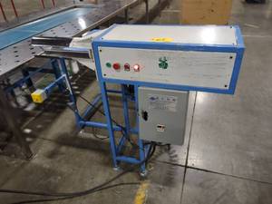 lot 63 image: Bei Chuan Pillow Roller, 208 Volt, ...