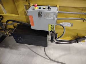 lot 80 image: Harmony Model M60-CB Cardboard Bale...
