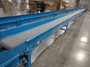 lot 136 image: Hytrol Power Belt Conveyor, 20 x 8...