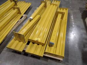 lot 182 image: Steel Guard Safety Railing, Extra H...