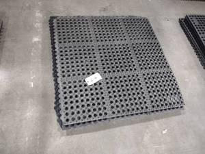 lot 216 image: (5)  3x3 Interlocking Rubber Anti-F...
