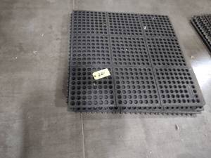 lot 221 image: (5)  3x3 Interlocking Rubber Anti-F...