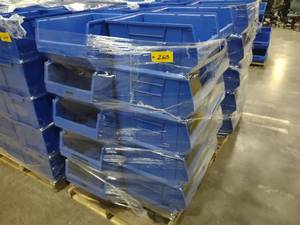 lot 265 image: (20) Quantum QUS955 Stacking Poly S...