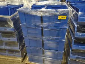 lot 266 image: (20) Quantum QUS955 Stacking Poly S...