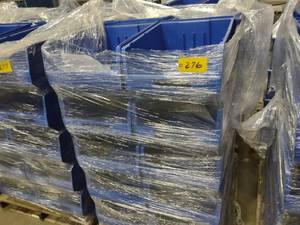 lot 276 image: (20) Quantum QUS955 Stacking Poly S...