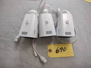 lot 690 image: (3) Qsee QCN8026B IP HD Cameras...