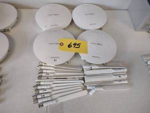 lot 695 image: (4) Sonic Wall Sonic Points...