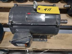 lot 411 image: Dayton 5 hp. Motor, 208-230-460 Vol...