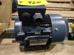 lot 420 image: Leeson 2 hp. Motor, 230460 Volt, 3...