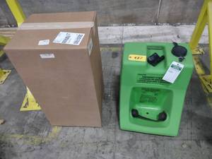 lot 437 image: Honeywell Emergency Eye Wash Statio...