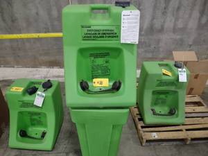 lot 438 image: Honeywell Emergency Eye Wash Statio...