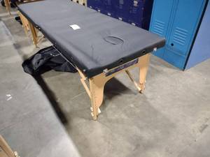 lot 494 image: Best Massage Portable Massage Table...