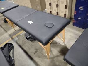 lot 495 image: Best Massage Portable Massage Table...