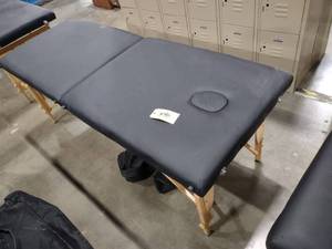 lot 496 image: Best Massage Portable Massage Table...