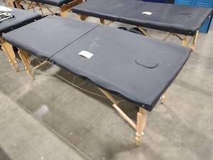 lot 498 image: Best Massage Portable Massage Table...