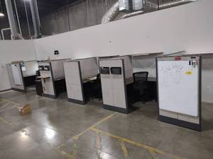 lot 534 image: Divider Panels...
