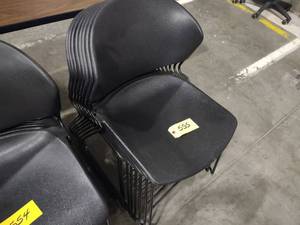 lot 555 image: (8) Trendway Stacking Chairs...