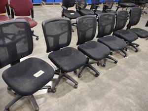 lot 566 image: (6) Chairs...