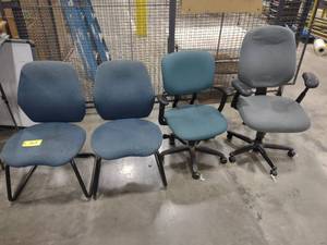 lot 568 image: (4) Chairs...