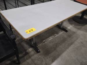 lot 578 image: Office Table, 60x30...