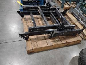 lot 320 image: (4) Conveyor Legs...