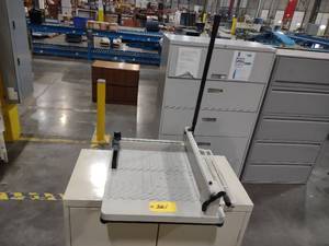 lot 361 image: Paper Cutter...