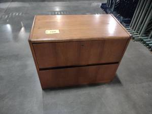 lot 366 image: Wooden 2 Drawer Lateral File...