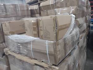 lot 384 image: (17) 96-Count Boxes Grey Zipper Bag...