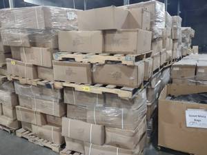 lot 725 image: Approx. (16,400) Blue Plastic Bags,...