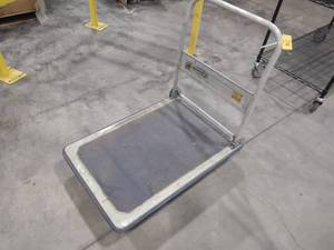 lot 728 image: Platform Cart...