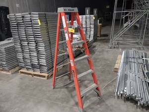 lot 749 image: Keller K-Pro 6 Fiberglass Step Lad...
