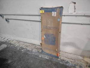 lot 763 image: Lithonia Decorative Fluorescent Lig...