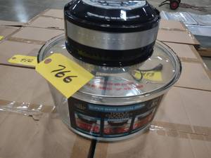 lot 766 image: The Sharper Image Super Wave Digita...