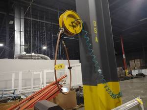 lot 778 image: Air Hose Reel...