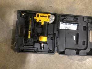 lot 17 image: DEWALT Pneumatic 18-Gauge 14 in. Crown Stapler Customer Returns See Pictures