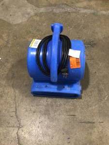 lot 32 image: B-Air 14 HP Air Mover Blower Fan for Water Damage Restoration Carpet Dryer Floor Home and Plumbing Use in Blue Customer Returns in working order See Pictures