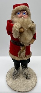 lot 2 image: Vintage Christmas Santa Figurine - Japan - 5