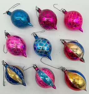 lot 22 image: Vintage Glass Reflector Teardrop Ornaments - Poland - Qty 9