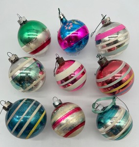 lot 45 image: Vintage Striped Shiny Brite Glass Bulbs and Others