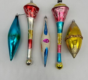 lot 54 image: Vintage Retro Elliptical & Fantasy Glass Ornaments - 5